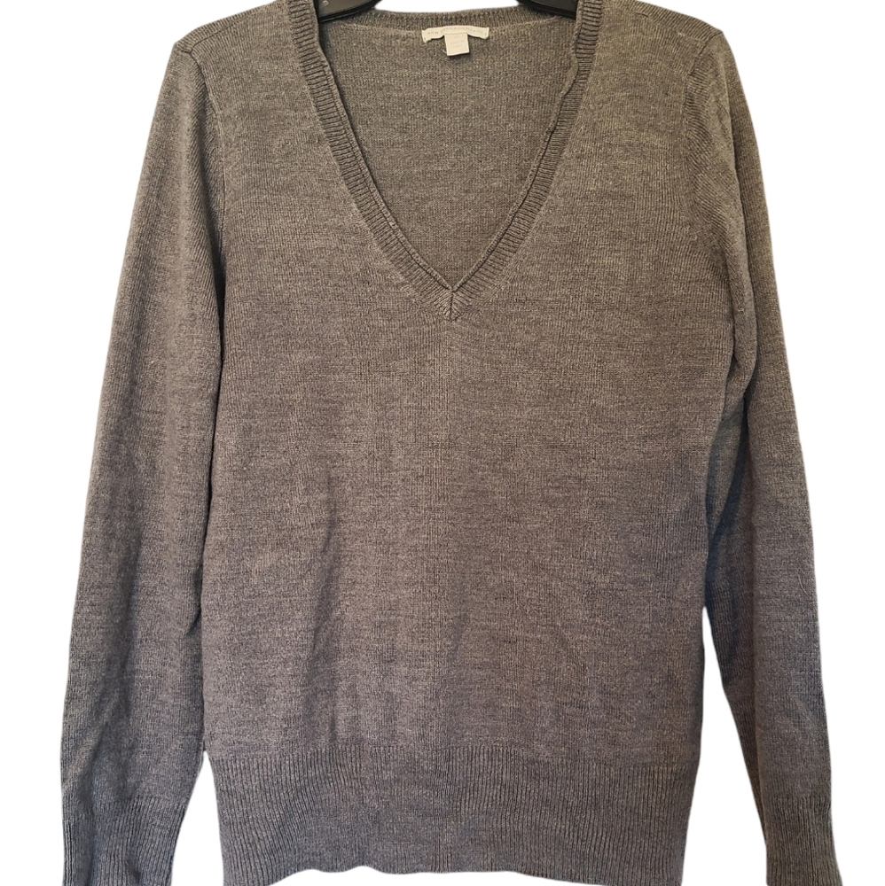 New York & Co gray V neck sweater